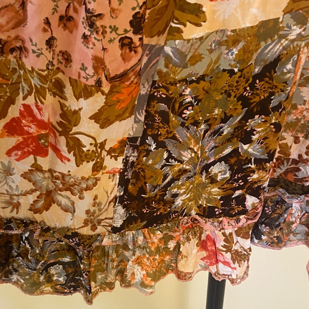 Floral Patchwork Off-Shoulder Blouse - image 4